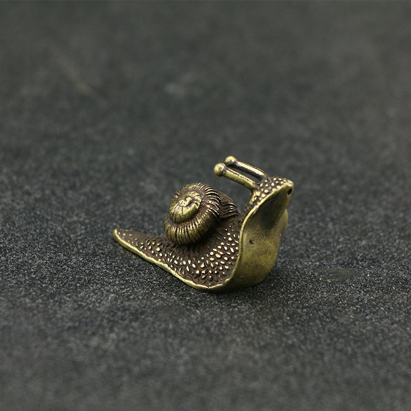 Cute Mini Vintage Brass Snail  – обзор и цена Home Fragrance Miniso