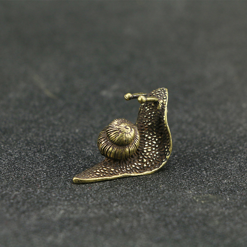 Cute Mini Vintage Brass Snail  – обзор и цена Home Fragrance Miniso