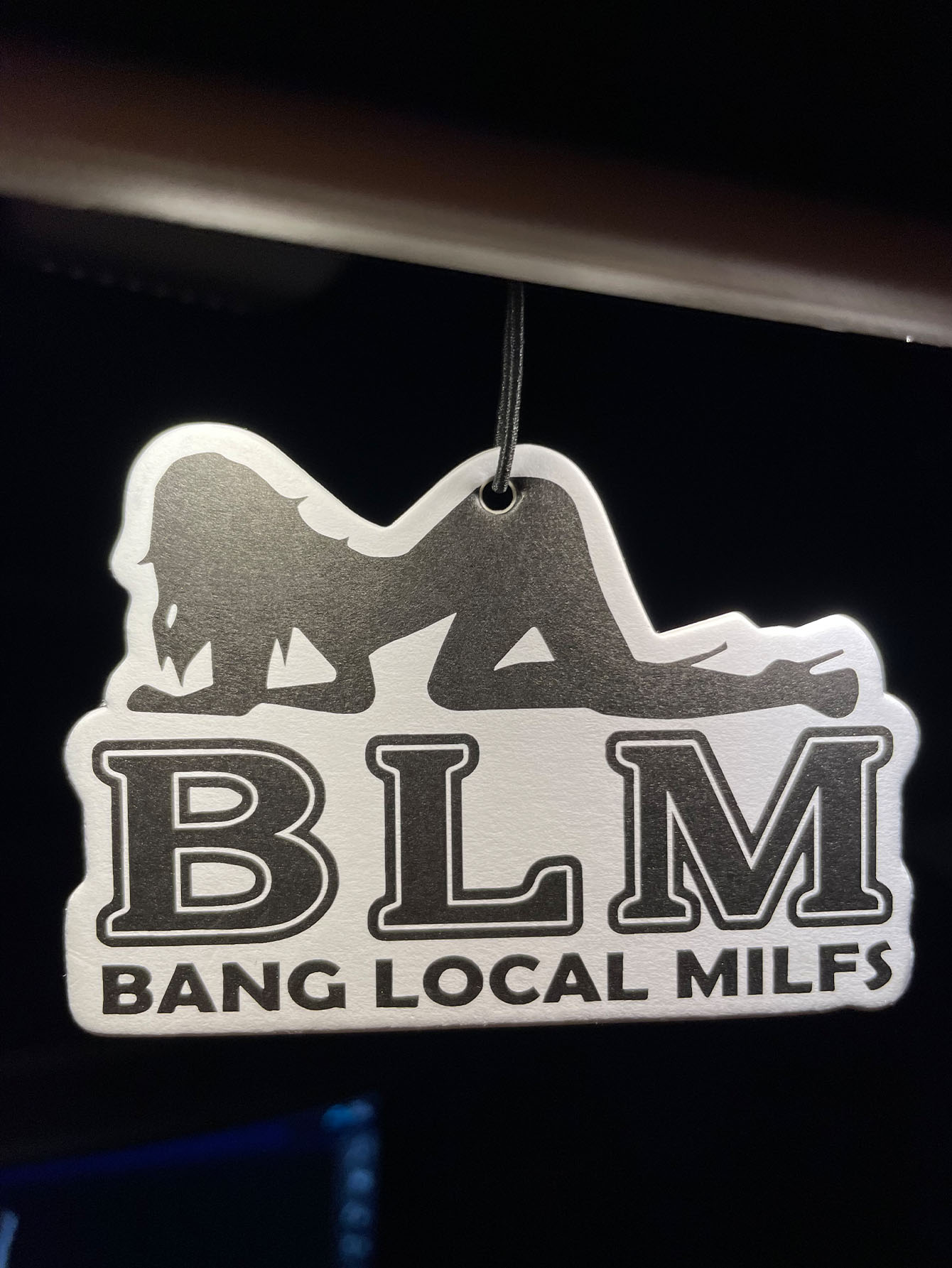Blm Bang Local Milf/Fresh Frag – обзор и цена Home Fragrance Use